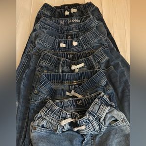 Lot of sixpairs Gap jeans size xs/5 perfect for play.